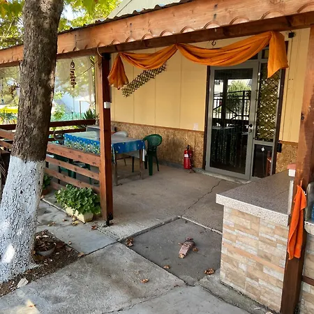почивна база верея Campsite Byala (Varna)