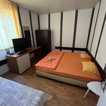 Campsite почивна база верея *